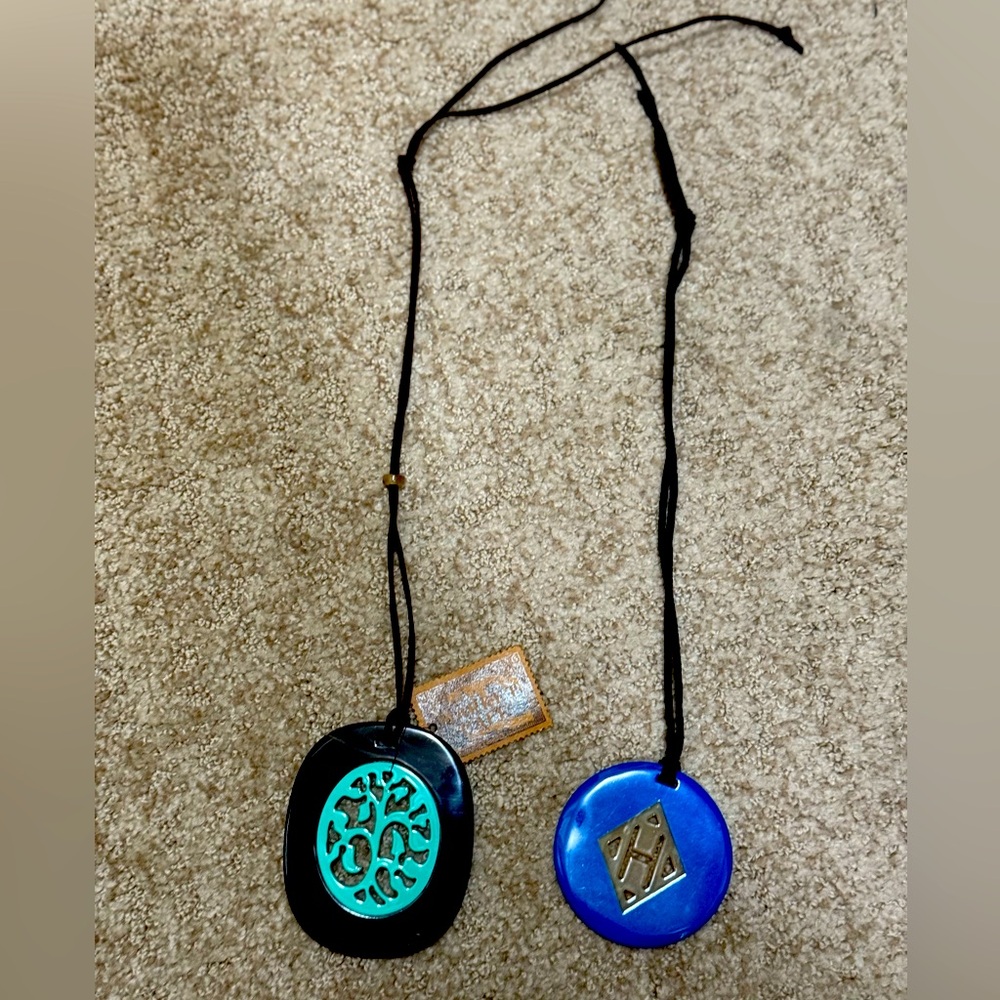 Costume Jewelry Necklaces